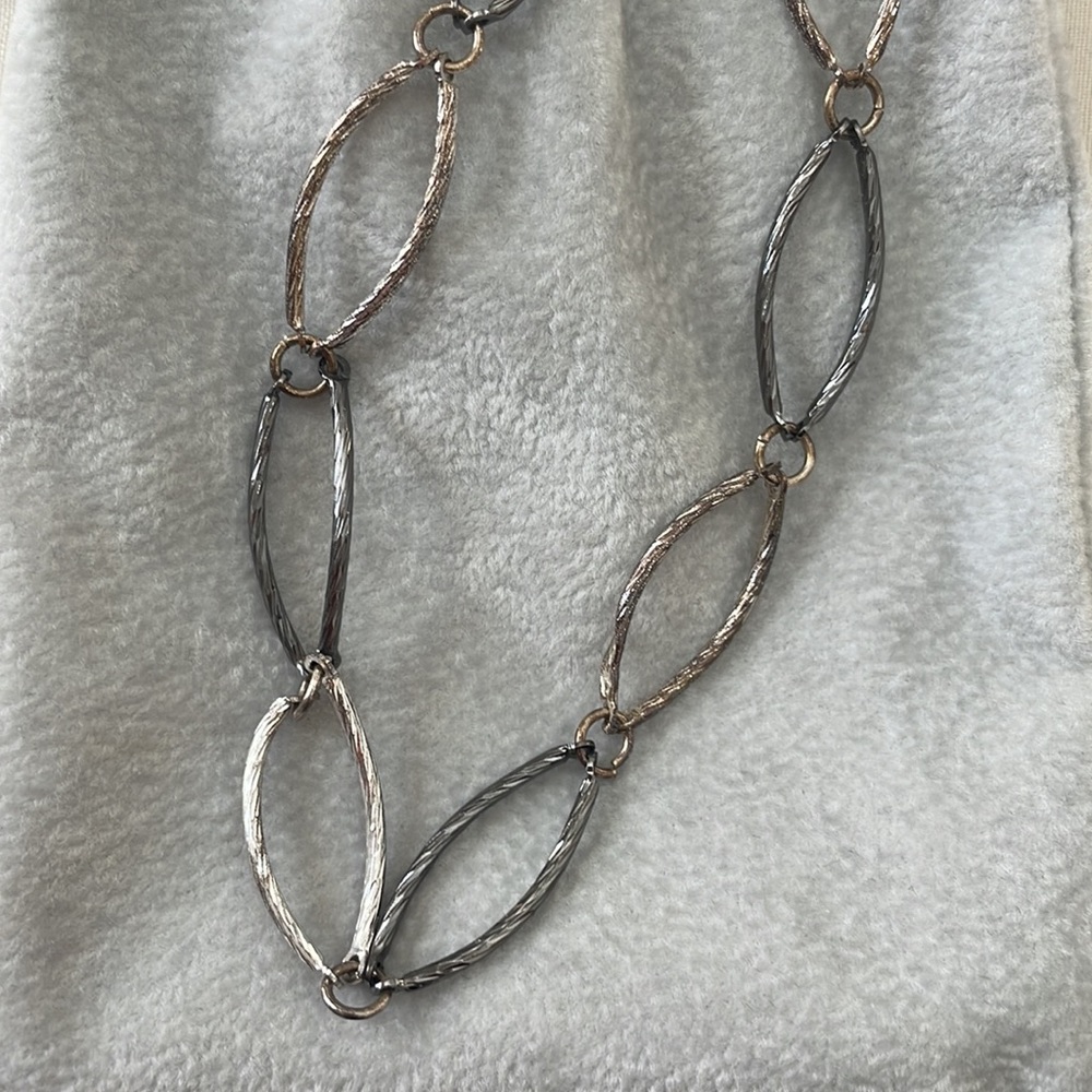 3 Necklaces - Picture 2 of 6